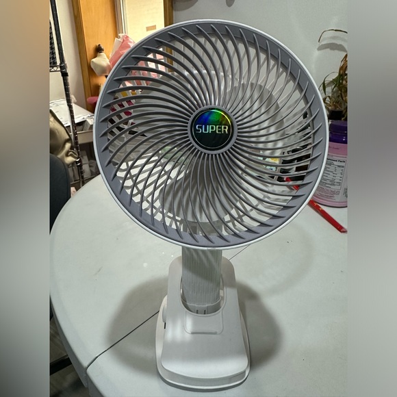 fans Other - desktop fan, white